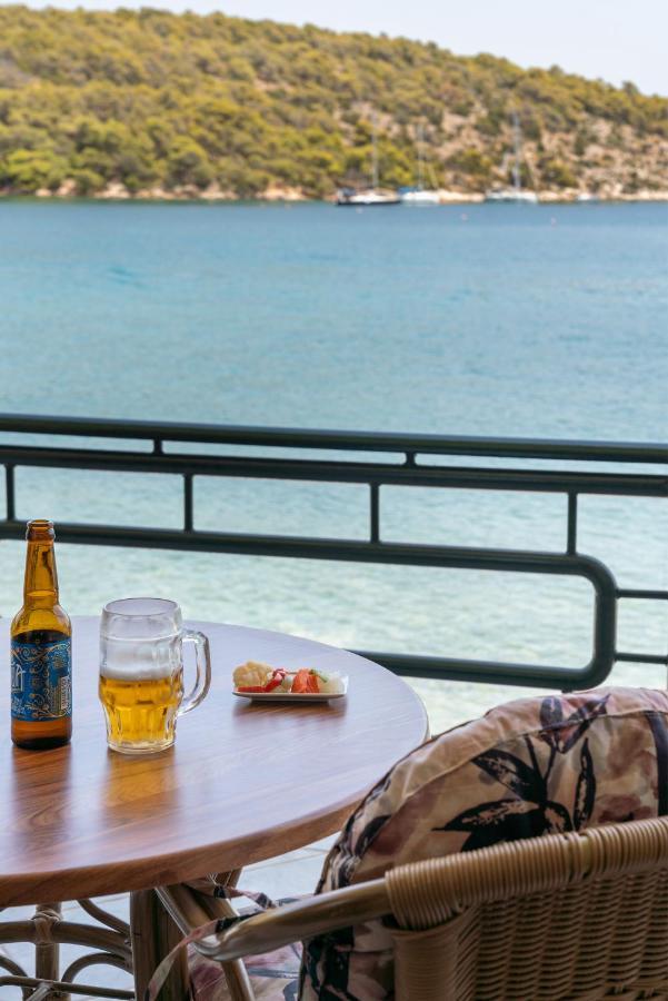 Epidaurus Binji Hotel מראה חיצוני תמונה