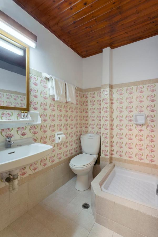 Epidaurus Binji Hotel מראה חיצוני תמונה